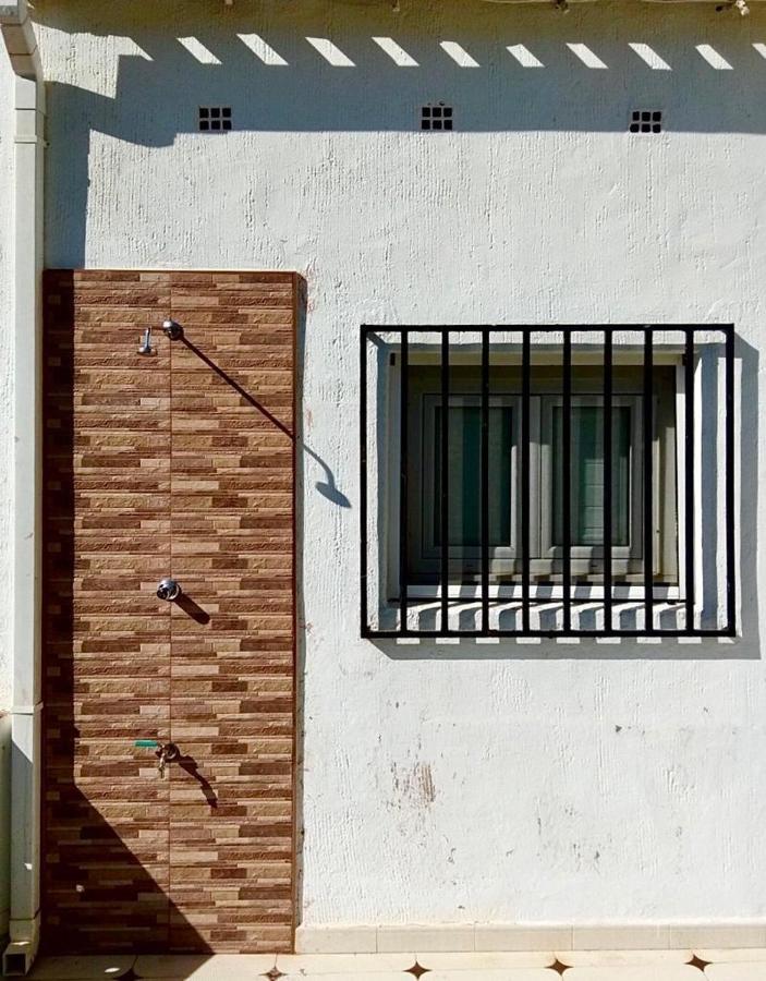 デニア Adosado De 140M2 Con Terraza A 50 M De La Playaヴィラ エクステリア 写真